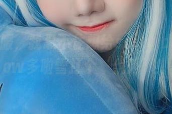 全套礼服，我忍不住想给sally dorasnow多啦雪打个‘优秀’！